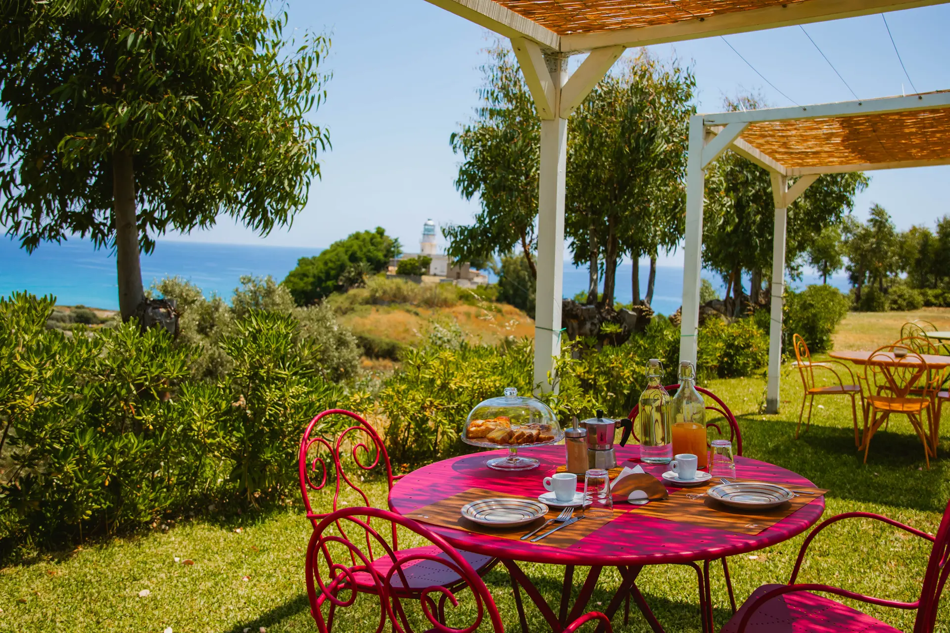 colazione-biologica-vista-mare-agriturismo